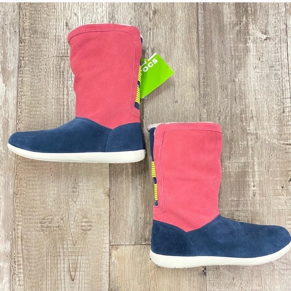 Crocs Adela Fold-over Fuzzy Booties (poppy stucco) - Picture 2 of 4